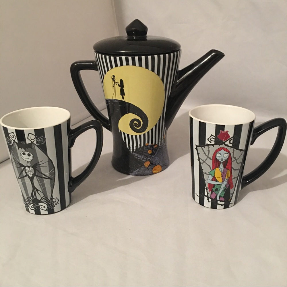 Nightmare before Christmas tea pot set